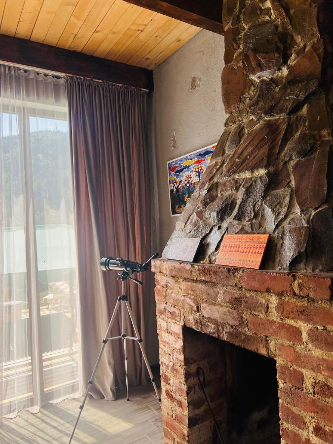 Mitarbi Silence - Cozy Holiday Cottages In Mountains 博尔若米 外观 照片